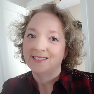 Meet your Posher, Paula